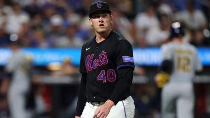 San Francisco Giants Acquire Two Top Prospects For Reliever On Expiring Deal