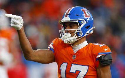 Saints Gain a Tall Playmaker: Evaluating the Devaughn Vele Trade