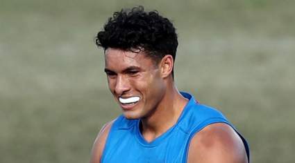 Broncos Add 6’6, 250 LB International Tight End To Practice Squad