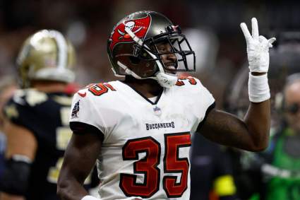 Bucs Urged to Find Trade Partner for ‘Expendable’ $52M Veteran