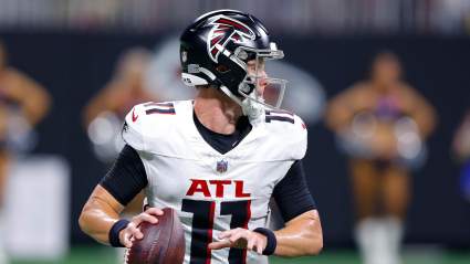 Steelers Announce Signing Experienced QB & Former 1st-Round, Pro Bowl Lineman