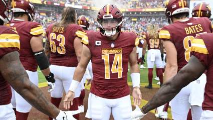Former Commanders Starting QB Lands With NFC East Rival