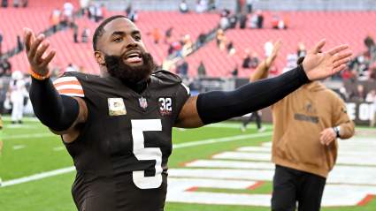 Buccaneers Make Surprise Move With ‘Healthy and Ready To Go’ $15 Million LB