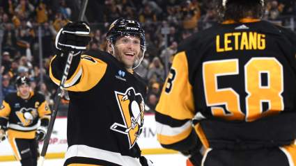 Red Wings Insider Names 3 Targets to Fill Biggest Need