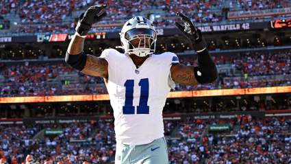 Cardinals Linked To Blockbuster Trade For Defensive Superstar