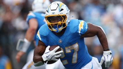 ‘Dirt Cheap’ $2.75M Broncos Free Agent Called Top 10 NFL Running Back