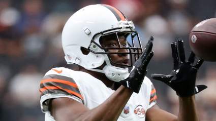 Ex-Browns Star Reunites With AFC West Squad Amid Retirement Rumors