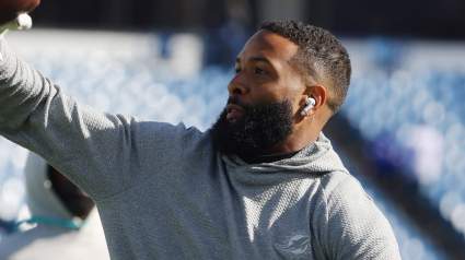 ‘Desperate’ 49ers Could Sign 2-Time All-Pro WR Amid Injury Issues