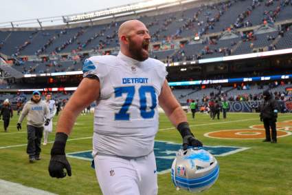 Falcons Urged to Target Veteran OT After ‘Head-Scratching’ Cut