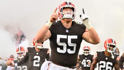Browns Bracing for Bad News on Center’s Injury After Last Preseason Game