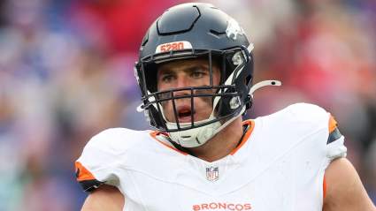 Broncos Make Massive Commitment to All-Pro DL: Report