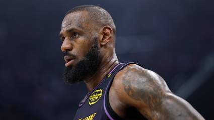 Lakers Predicted to Trade LeBron James to Ex-Team, Land $197 Million All-Star