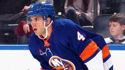 Trade Pitch Sees Red Wings Add Former 15-Goal Defenseman to Bolster Blue Line