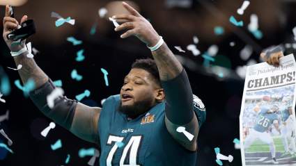 Veteran Offensive Lineman Makes Thoughts on Eagles Reunion Extremely Clear