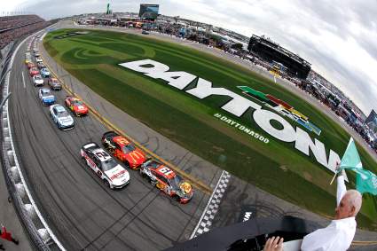 8 Drivers Fight to Claim 4 Spots in Daytona 500
