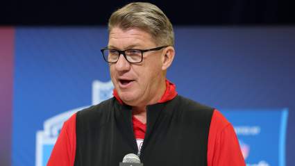 Buccaneers GM Sends Strong Message to 464-Pound Rookie DT