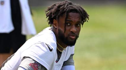 Browns’ $100M Oft-Injured Star Leaves Practice With Injury