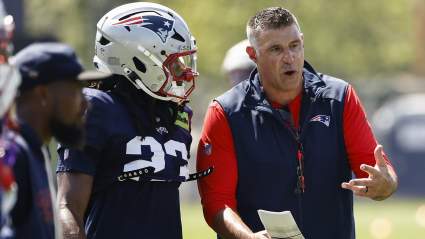 Patriots Seeking to Trade Away 2 Starters From 2024: Report