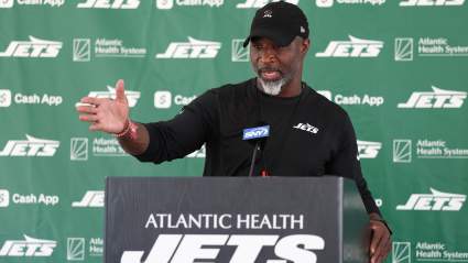 Jets Rookie Surprisingly Starts on Bench Ahead of Preseason Opener