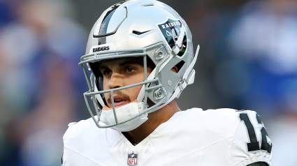 Raiders QB Linked to Trade Value Speculation After Rough Game