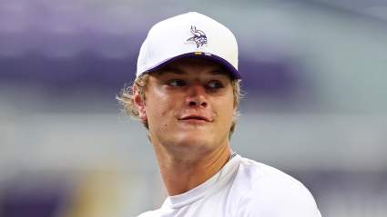 Vikings TE T.J. Hockenson Sends Strong Message on J.J. McCarthy