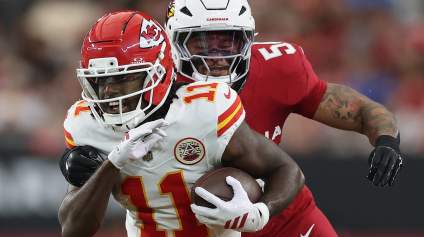 Chiefs Get Troubling Update on Rookie WR Heading Into Week 1