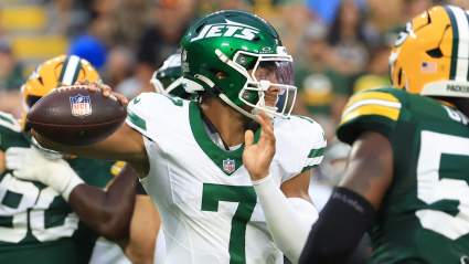 Jets HC Aaron Glenn Fires off Post-Game Message to Justin Fields’ Critics