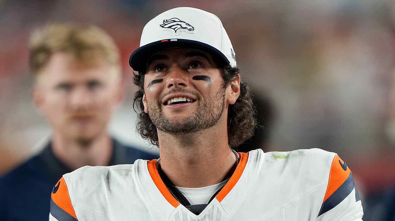 denver-broncos-qb-jarrett-stidham-wows-in-preseason-opener