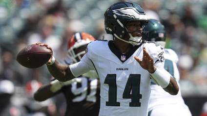 Jets Connected to Eagles QB Ahead of Preseason Finale, Possible Signing