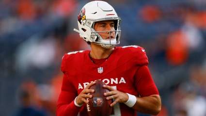 Packers Sign Ex-Cardinals Quarterback to Replace Sean Clifford
