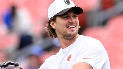 Panthers Land Former Super Bowl Winning QB as Backup