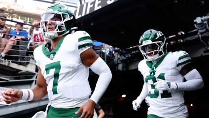 Jets Make Announcement on QB Justin Fields Before Eagles Game
