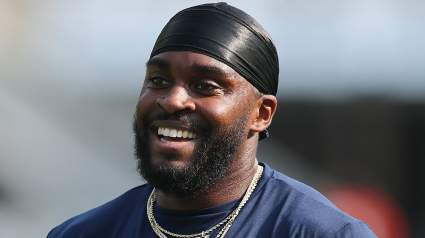 Bears Trade Proposal Swaps Jaylon Johnson for Top-Tier Pass Rusher