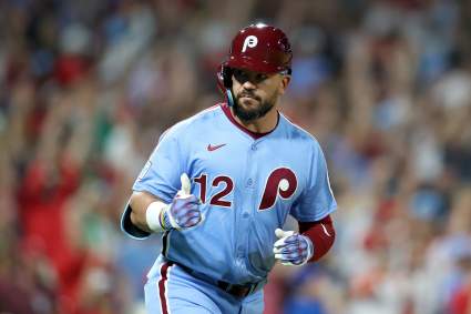 Phillies Slugger Ties MLB Record In Blowout Win Over Braves