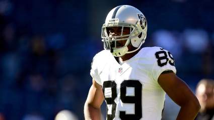 NFL World Reacts to Amari Cooper Signing With Raiders