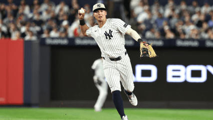 Yankees Insider Says Team Keeps Defending Shortstop Despite Struggles