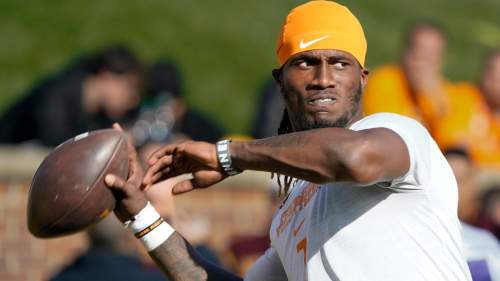 Cowboys Embattled Backup QB Torches His Haters With 8-Word Burn