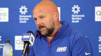 Giants Sign Son of Super Bowl Champion WR, 2 Others: Report