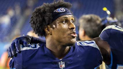 Bucs Cut 6-Foot-6 WR After Signing Former 38-Game Cornerback