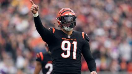 Patriots Tabbed to Get NFL Sack King For ‘Violent’ 6-Foot-5, 285 lb Pass Rusher