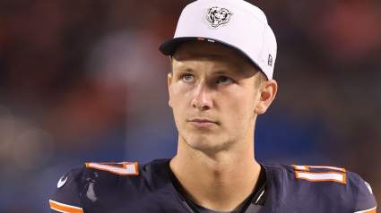 NFL Insider Shuts Down Bears QB Trade Rumors Amid Extension