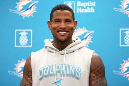 Dolphins TE Darren Waller Sounds Off on Finally Making His Debut