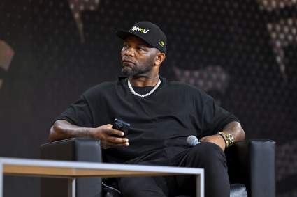 Former Jaguars Superstar Makes Bold Super Bowl Prediction