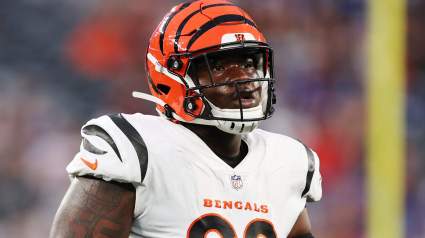 Bears Sign Ex-Bengals Starting Center Ahead of Raiders Matchup