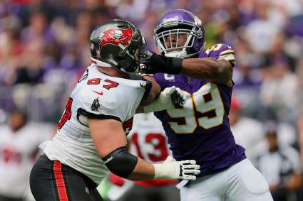 Buccaneers Luke Goedeke Sends Strong Message on Contract Extension: ‘I’m a Simple Man’