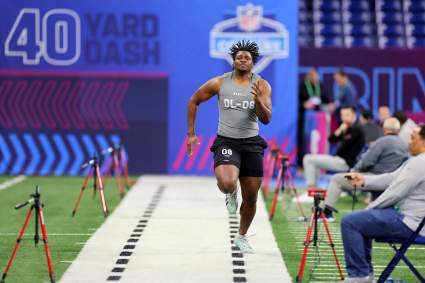 Eagles Bring Back Young Defensive Tackle After He Clears Waivers