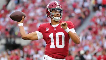 Six-Foot-Six Alabama Backup QB Throws 2 TDs In Season Debut