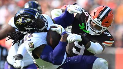 Browns $36 Million Defender Takes 2-Word Shot at Derrick Henry