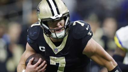 Saints Get Major Update on TEs Taysom Hill, Foster Moreau