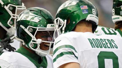 Jets WR Garrett Wilson Dishes on Relationship With Aaron Rodgers